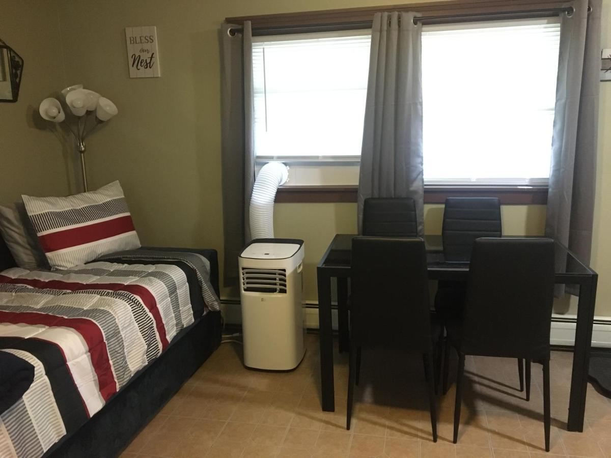 Home Away From Home, Recently Renovated North Troy Exteriör bild